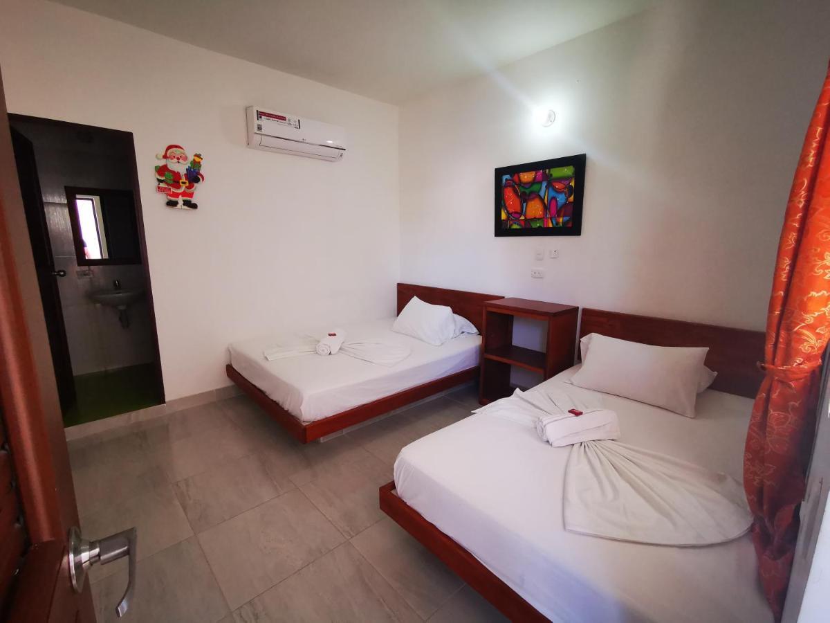 Hotel Paraiso Plaza Пуерто-Тріунфо Екстер'єр фото