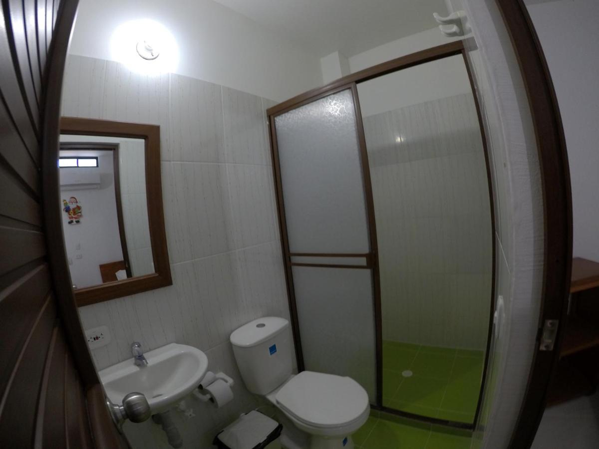 Hotel Paraiso Plaza Пуерто-Тріунфо Екстер'єр фото